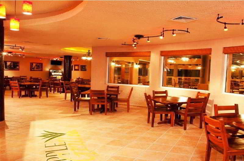 Clarion Suites Roatan At Pineapple Villas French Harbour Εξωτερικό φωτογραφία